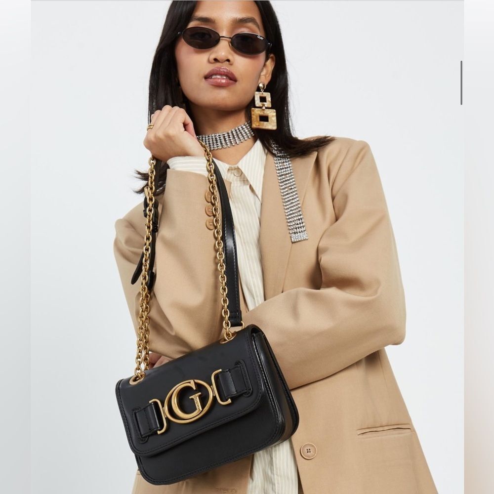 Guess Aviana Small Convertible Crossbody Flap - Picture 1 of 11